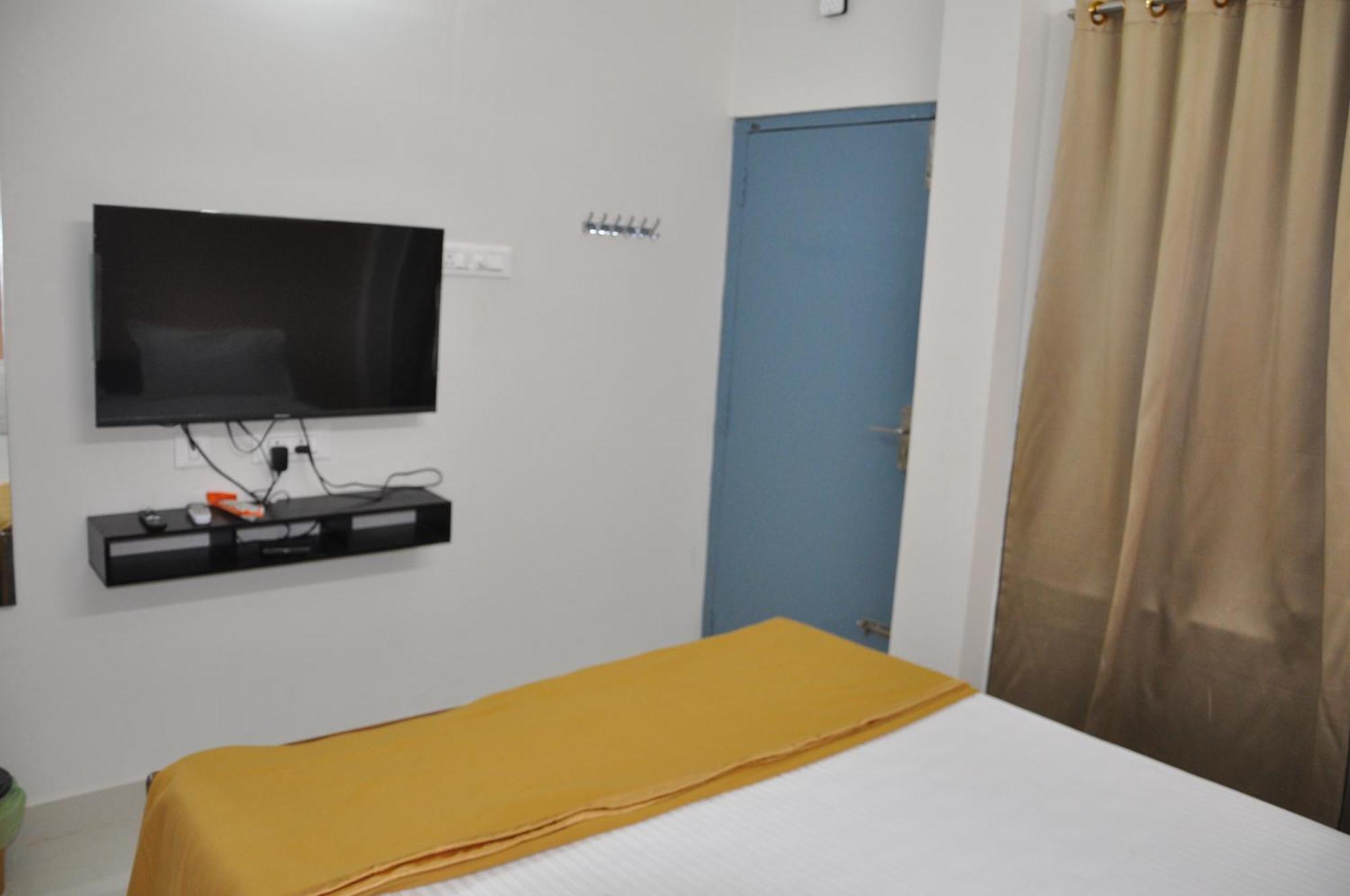Alaya Rooms Tiruchirappalli Exterior photo