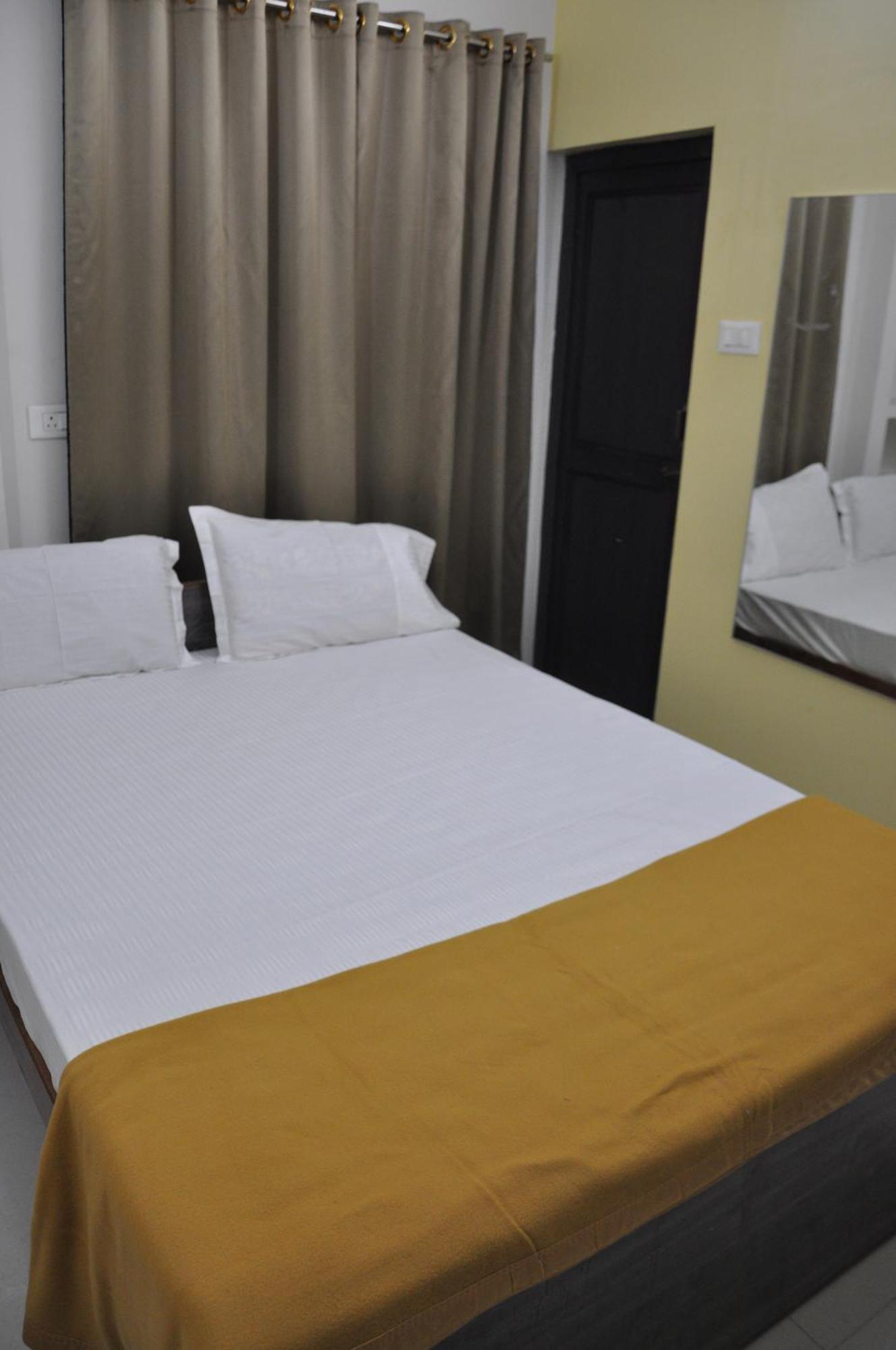 Alaya Rooms Tiruchirappalli Exterior photo
