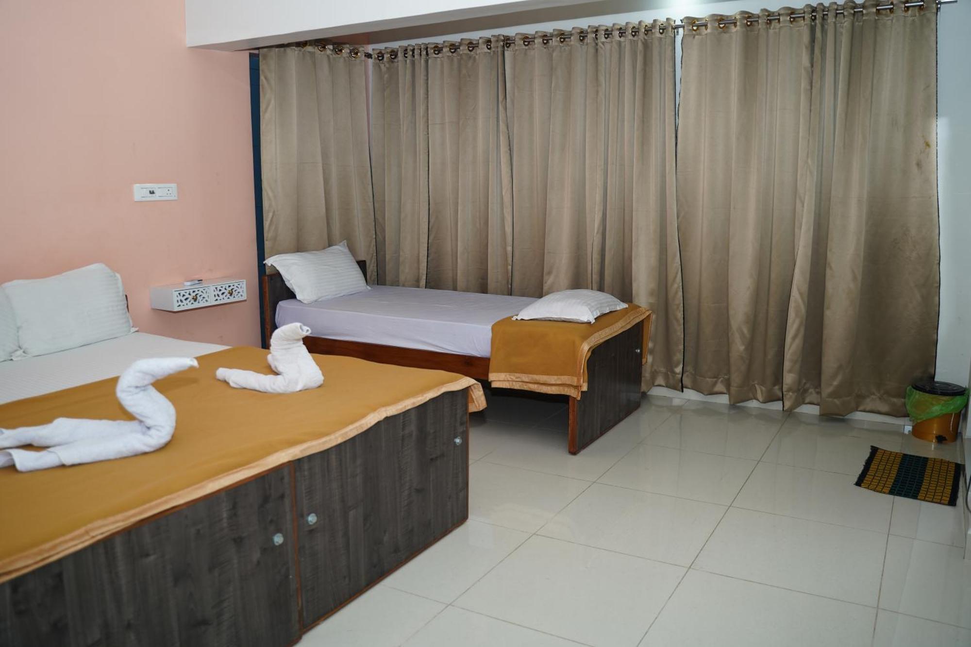 Alaya Rooms Tiruchirappalli Exterior photo